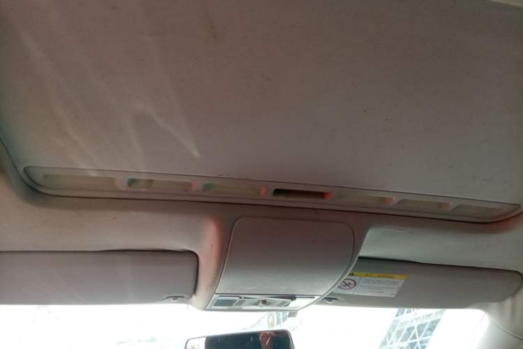 Used Volkswagen Polo 2016 1.6L Automatic Comfort Model Headliner