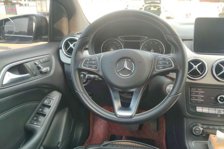 Used Mercedes-Benz B-Class 2019 B 200 Fashion Model