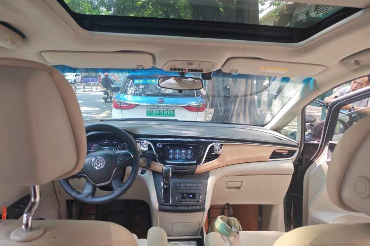 Used Buick GL8 2017 25S Luxury Version China V Standard
