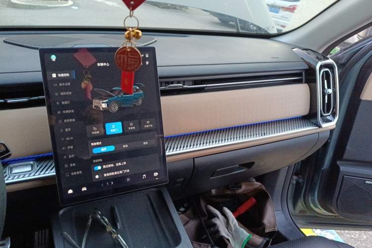 Used Chery Explore 06 2023 Yoye Edition 1.6T Two-Wheel Drive Explore Wild Audio And AC Panel