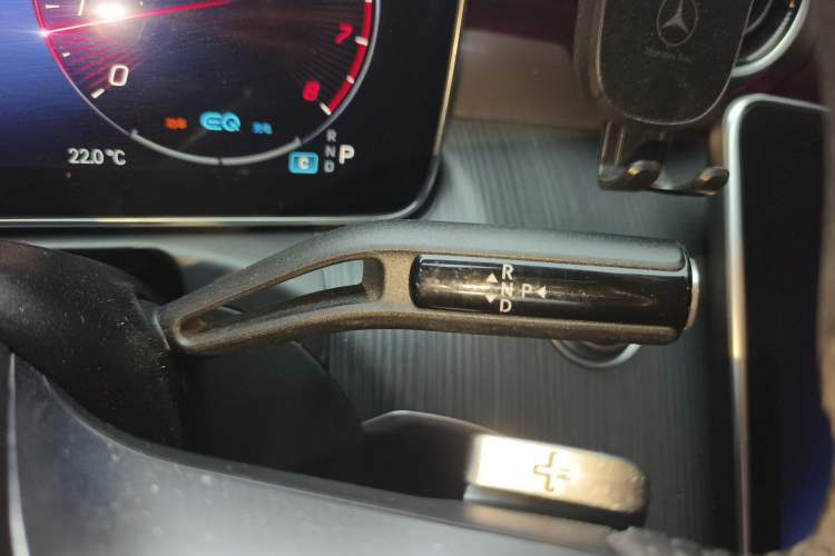 Used Mercedes-Benz C-Class 2022 C 200 L Sport Edition Gear Lever