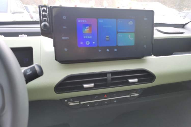 Used Geely Galaxy Panda 2024 Panda Mini 200km Endurance Bear