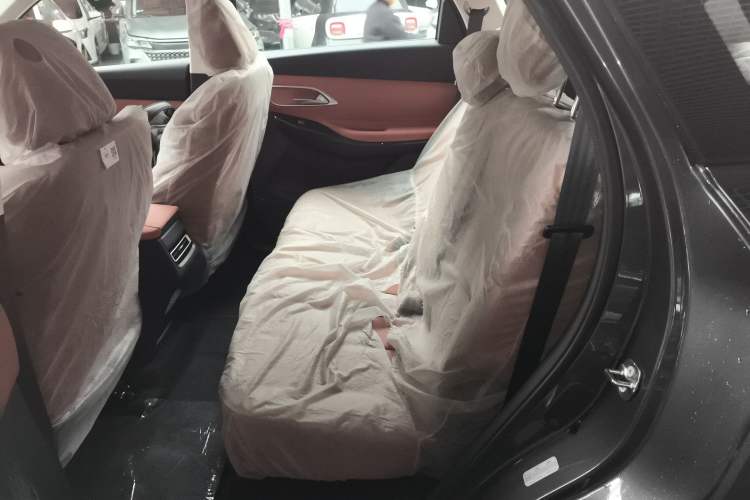 Used CHANGAN CS75 2025 Model PRO 1.5T Advanced 7-Seater
