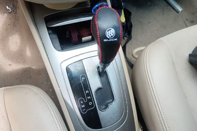 Used Buick Excelle 2013 1.5L Automatic Classic Model Gear Lever