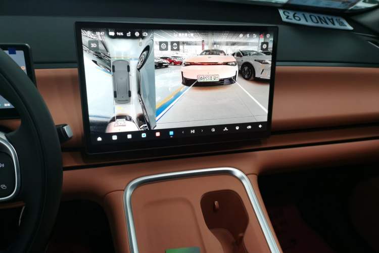 Used Leapmotor C16 2026 Extended-Range 280 LiDAR Zhizun Edition 6 Seats