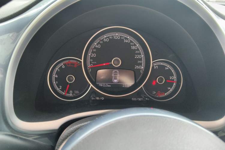 Used Volkswagen Beetle 2018 180TSI Yile Model Instrument Cluster
