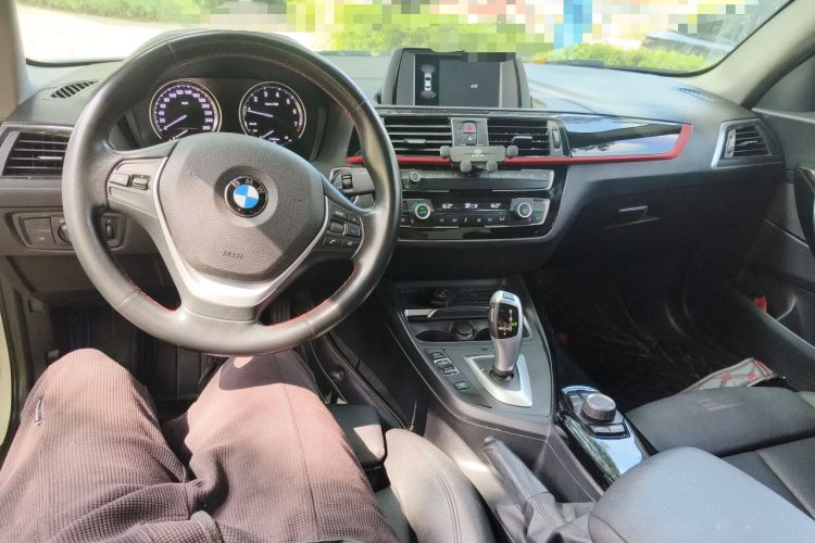 Used BMW 2 Series 2019 225i Sport Design Package Center Console