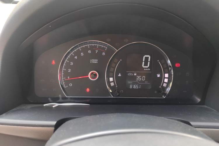 Used Roewe 350 2014 1.5L Manual Swift Edition
