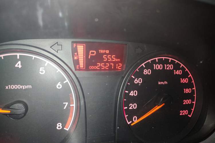 Used Hyundai Verna (older generation) 2010 Sedan 1.4L Automatic Comfort Model GS
