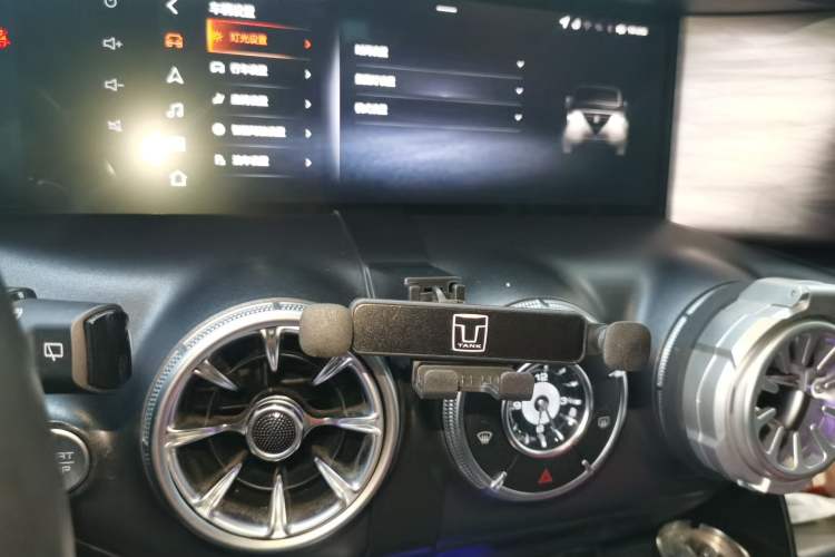 Used Tank 300 2021 Off-Road Edition 2.0T Conqueror Audio And AC Panel