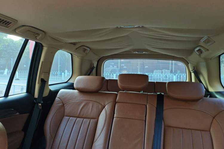 Used Haval H9 2015 2.0T Four-Wheel Drive Luxury 7-Seater