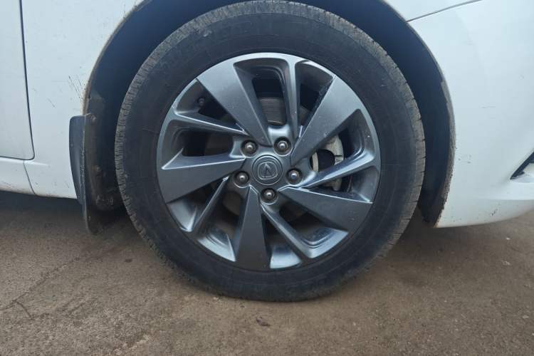 Used CHANGAN Eado DT 2018 1.6L Manual Smart Enjoyment Model
