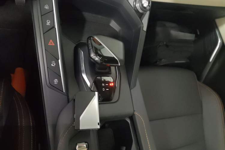 Used Lynk & Co 06 EM-P 2022 PHEV 84 km Range Pro Version
