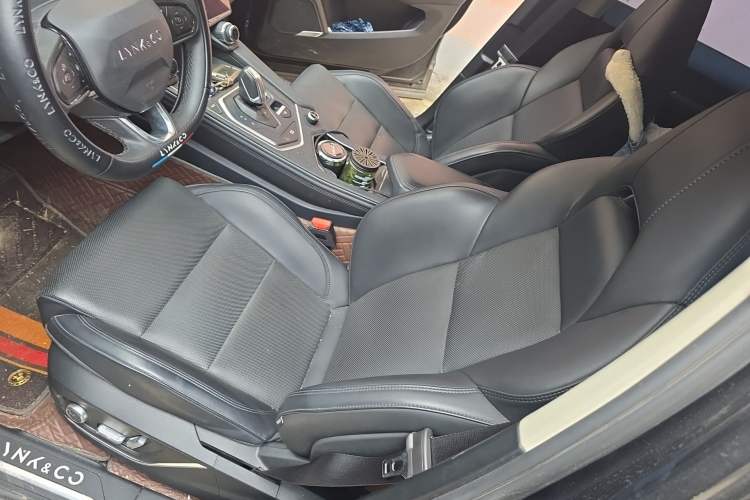 Used Lynk & Co 01 2021 2.0TD Two-Wheel-Drive Pro Trim