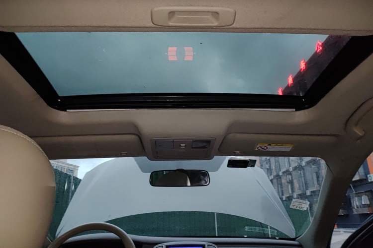 Used Nissan Sylphy 2012 Classic 1.6XL Manual Luxury Edition