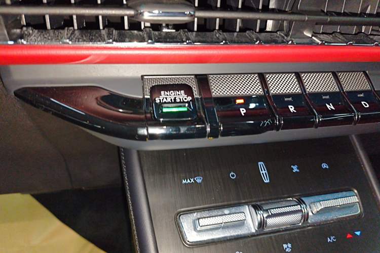 Used Lincoln Corsair 2023 2.0T Two-Wheel-Drive Luxury Edition