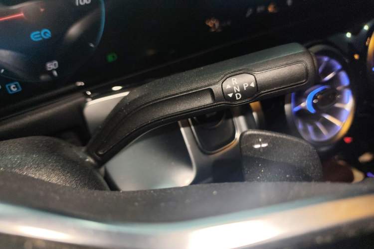 Used Mercedes-Benz EQB 2023 Facelift EQB 260 Gear Lever