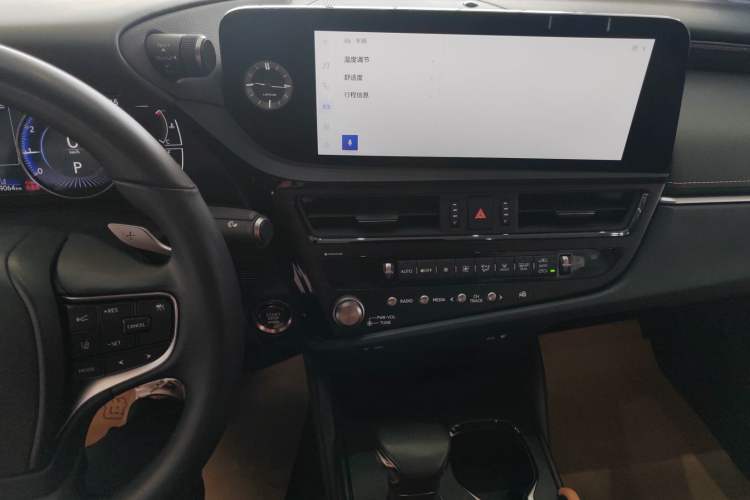 Used Lexus ES 2022 200 Excellence Edition