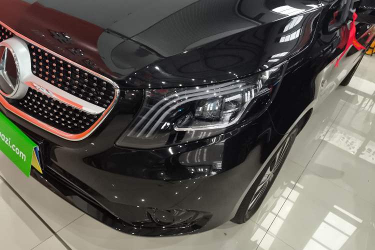 Used Mercedes-Benz Vito 2021 2.0T Elite Version 7 Seats
