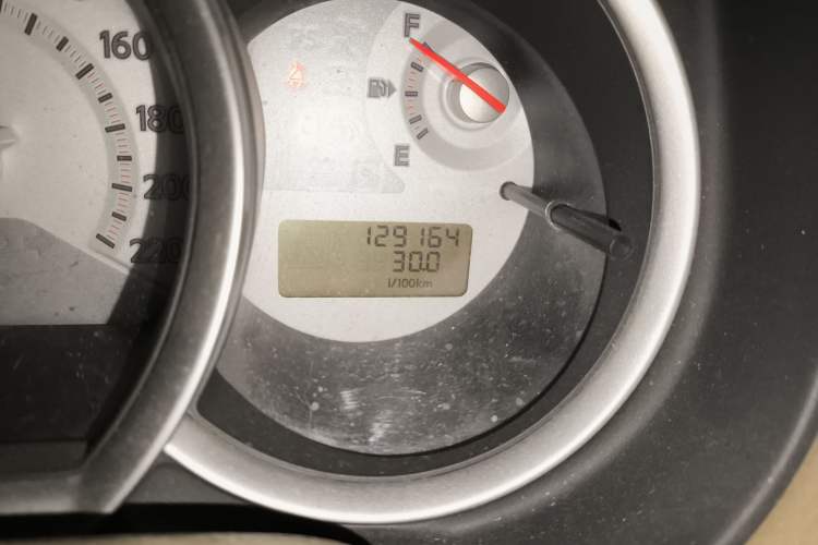 Used Nissan Tiida Sedan 2008 1.6L Manual Fashion Edition