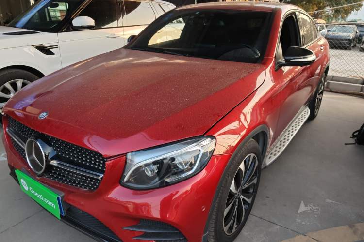 Used Mercedes-Benz GLC Coupe 2017 GLC 300 4MATIC Coupe SUV