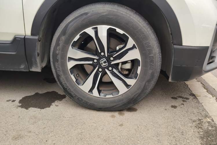 Used Honda CR-V 2021 240TURBO CVT 2WD Comfort Version Right Front Wheel Hub