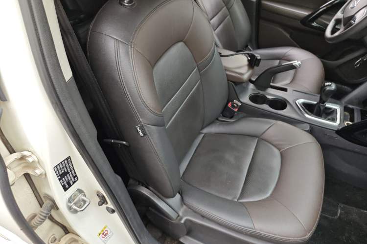 Used GAC Trumpchi GS4 2015 200T Manual Luxury Edition Right Front Seat