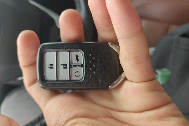 Used Honda CR-V 2017 Hybrid 2.0L Pure Edition Vehicle Key