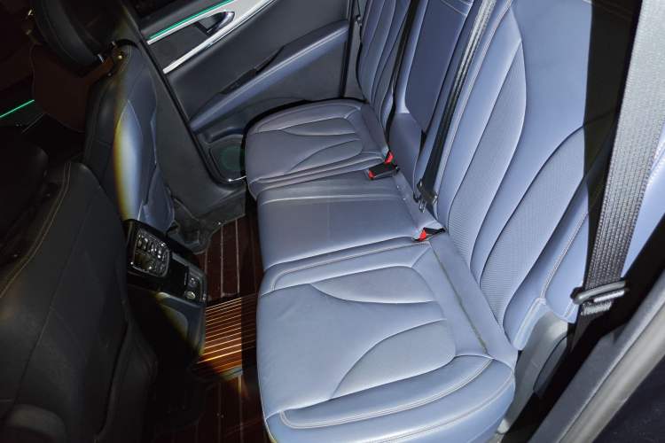 Used Lincoln Nautilus 2021 2.0T Four-Wheel Drive Luxury Edition
