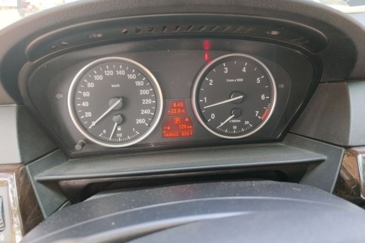 Used BMW 5 Series 2010 523Li Luxury Model