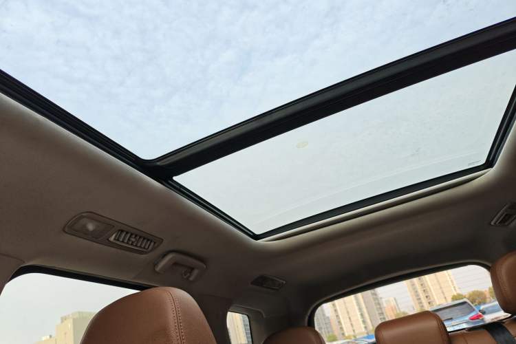 Used Changan CS95 2017 2.0T Two-Wheel Drive Zhituo Edition