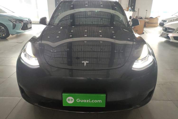 Used Tesla Model Y 2021 Long-Range All-Wheel-Drive Version