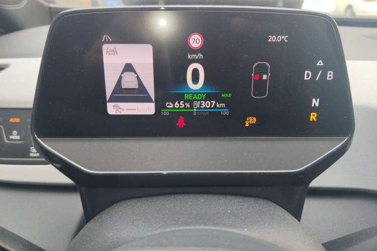 Used Volkswagen ID.3 2025 Smart Edition Outstanding Model Instrument Cluster