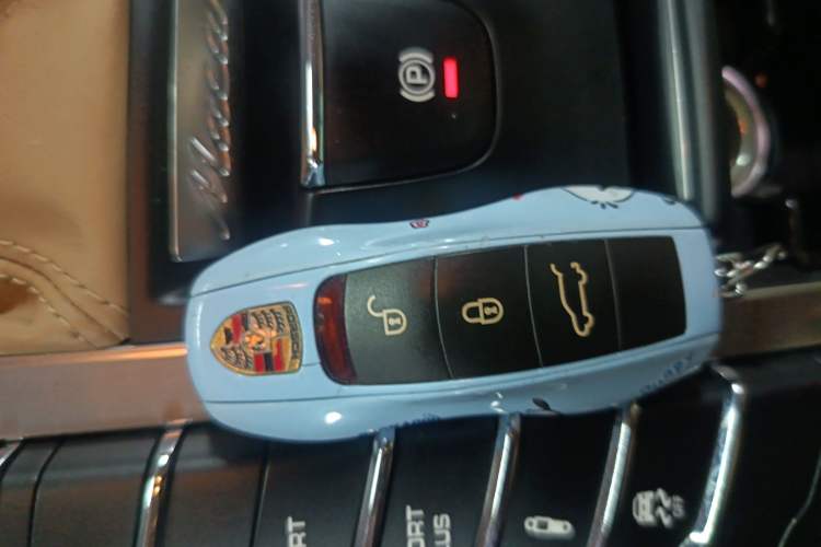 Used Porsche Macan 2014 Macan 2.0T
