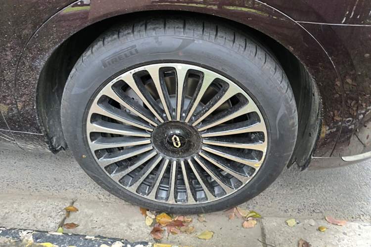 Used Hima AITO M9 2025 Pure Electric Ultra Version 100 kWh 6-Seater Model