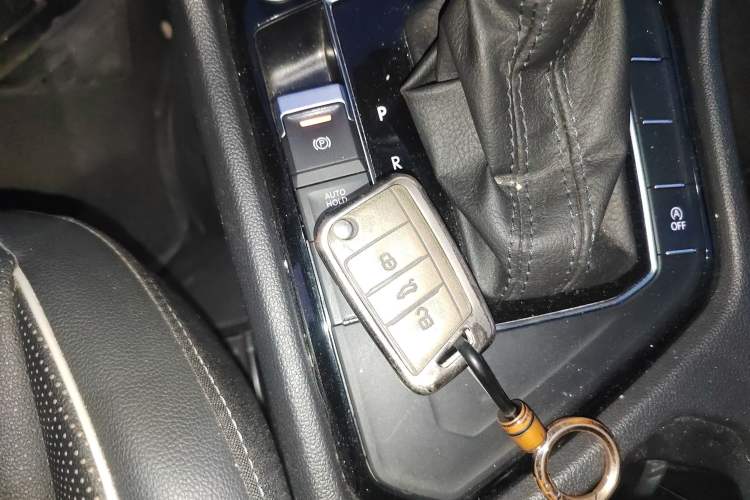 Used Volkswagen Tiguan L 2023 330TSI Automatic Two-Wheel Drive Smart Edition Vehicle Key