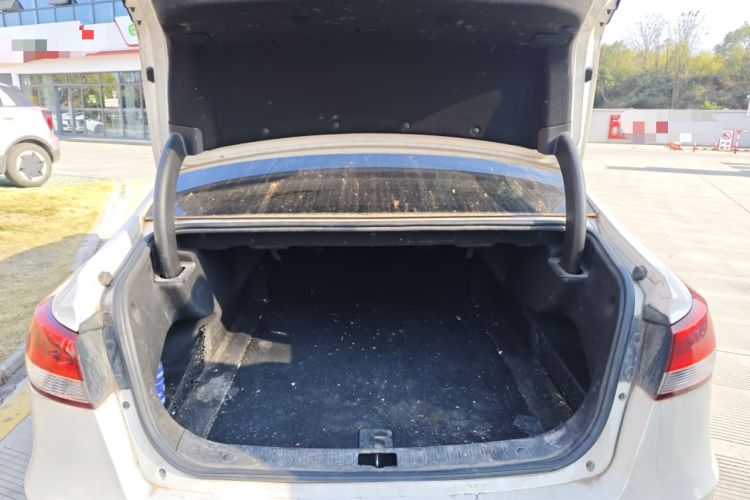 Used Zotye Z700 2016 1.8T DCT Prestige Edition
