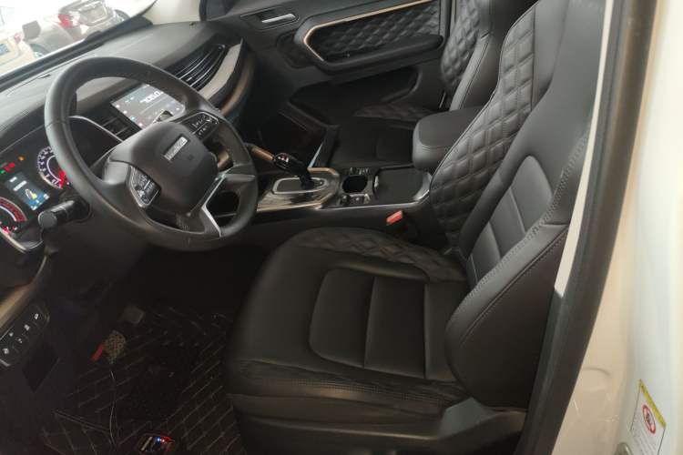 Used Haval H6 2020 1.5 GDIT Automatic Platinum Champion Edition Left Front Seat