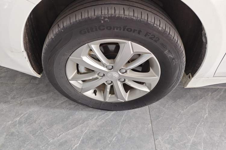 Used Livan Maple 60s 2022 Revised Edition Easy-Drive Version Lithium Iron Phosphate
