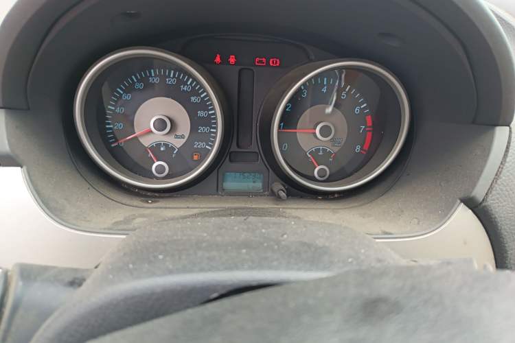 Used Buick Excelle 2013 1.5L Manual Classic Model