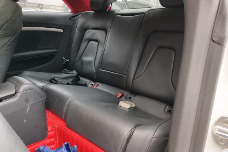 Used Audi A5 2016 Coupe 45 TFSI Ambition Edition Left Rear Seat