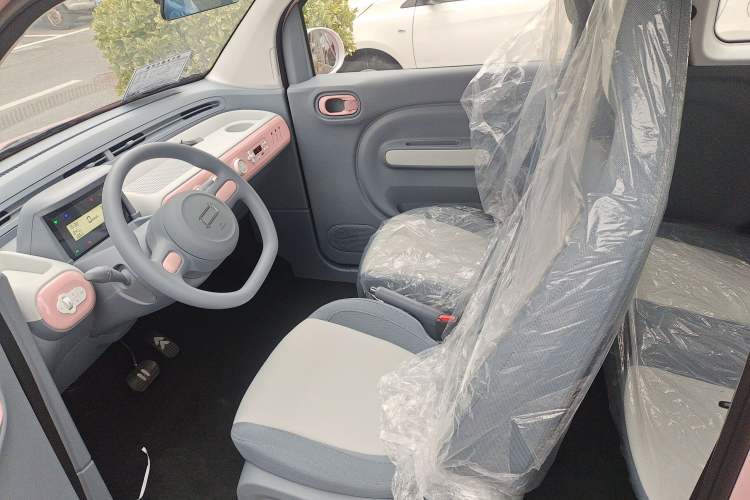 Used Bestune Pony 2025 222km Range Agile Horse
