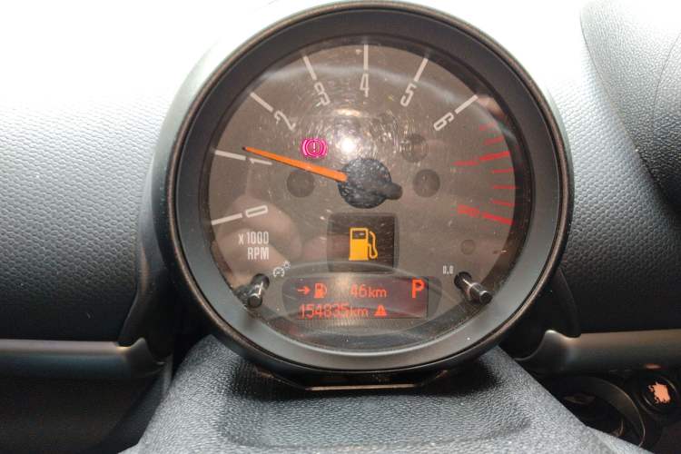 Used MINI Countryman 2014 1.6L ONE Instrument Cluster