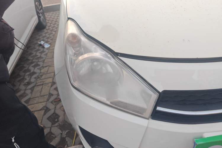 Used Suzuki Alto 2013 1.0L Automatic Luxury Model Right Front Headlight