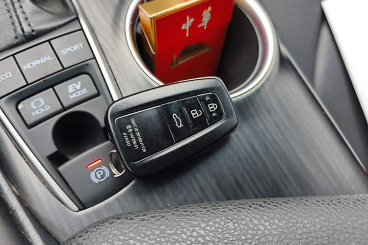 Used Toyota Camry 2021 Dual-Motor 2.5HG Luxury Edition