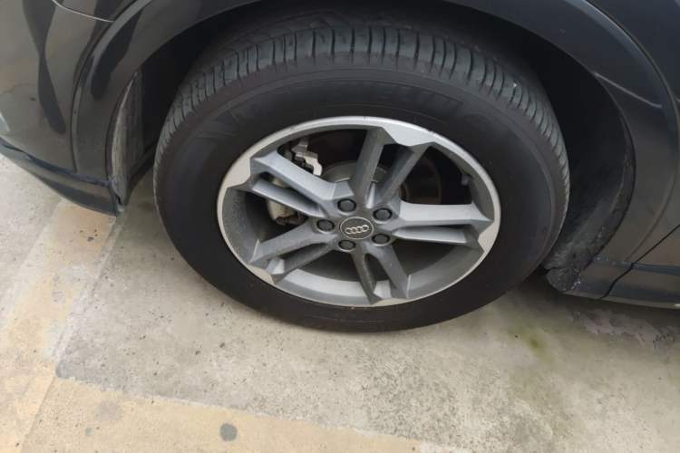 Used Audi Q3 2021 35 TFSI Advanced Style Edition Left Front Wheel Hub