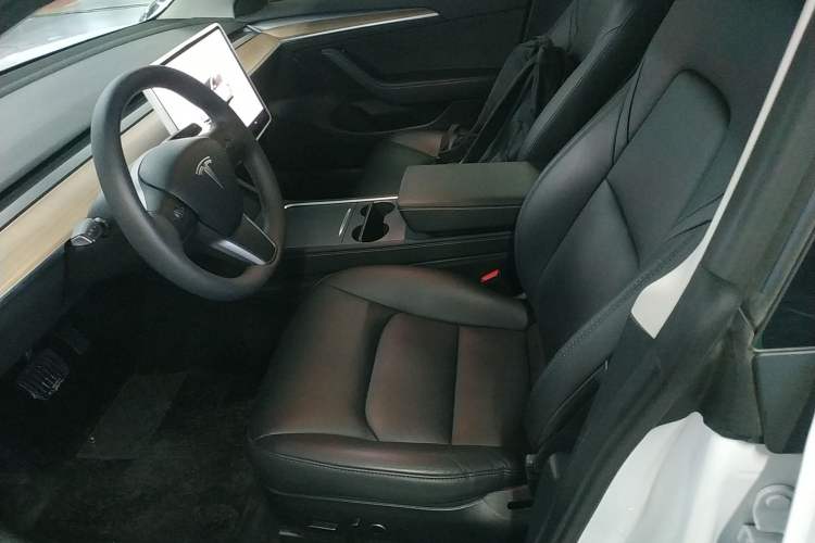 Used Tesla Model 3 2022 Rear-Wheel-Drive Version
