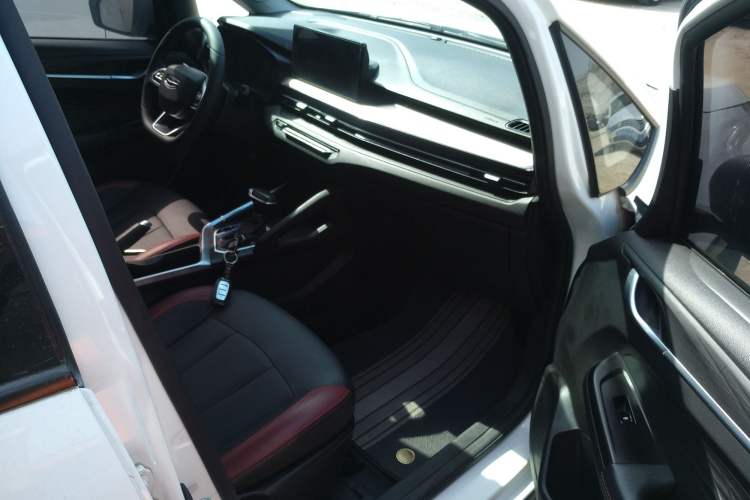 Used Geely Auto Vision X3 2021 PRO 1.5L CVT Deluxe Model Right Front Seat