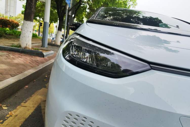 Used Volkswagen ID.3 2022 Active Pure Intelligent Enjoyment Edition Right Front Headlight