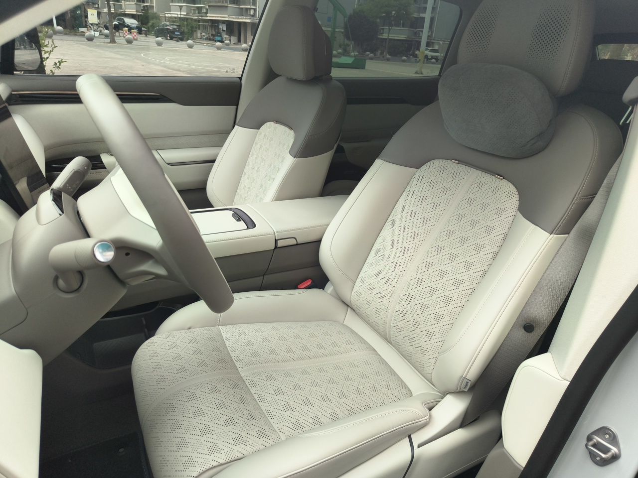 Zeekr 7X 2025 75 kWh Rear-Wheel Drive Intelligent Driving Version — снимка 15